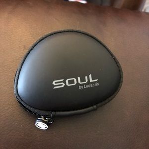 Soul by Ludacris headphones